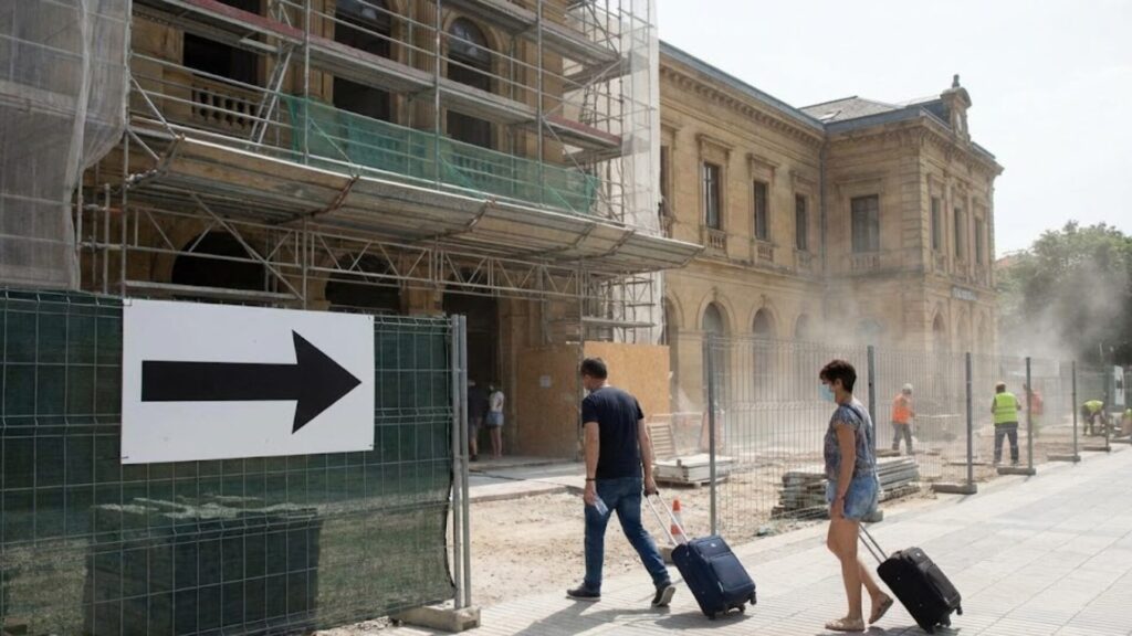 鉄道駅は工事に伴う仮設駅の場所を把握