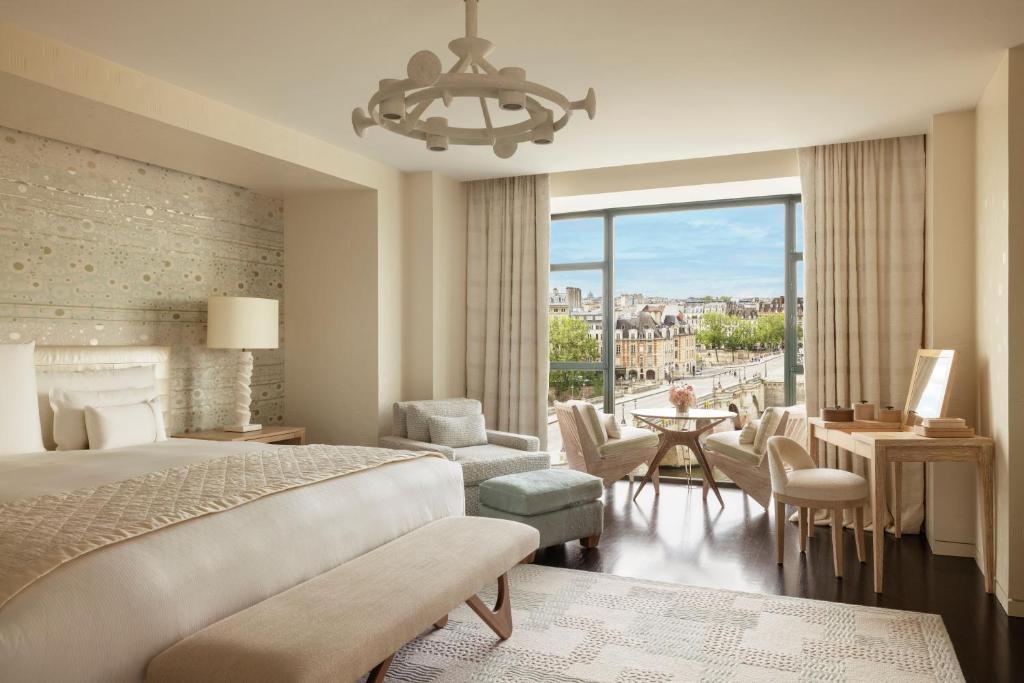 Cheval Blanc Parisの外観または客室イメージ