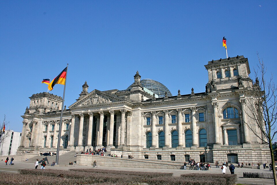 ベルリンのドイツ連邦議会議事堂